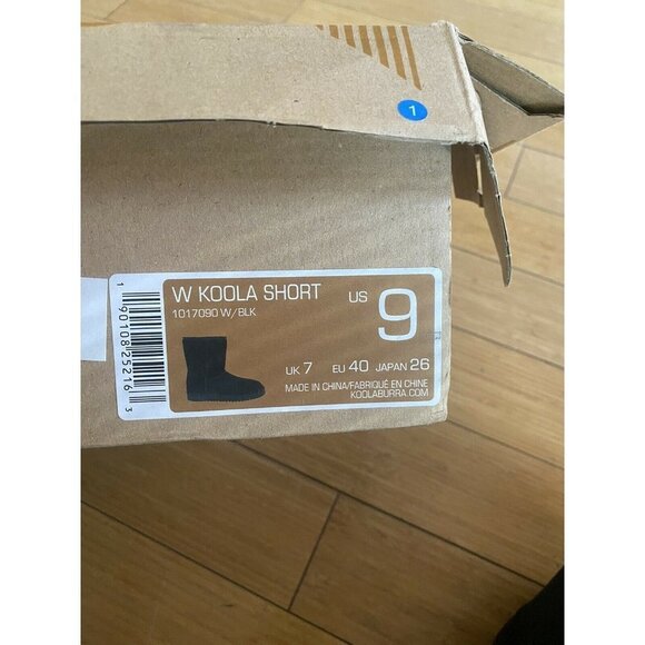 Koolaburra by UGG Women's koola Short Fashion Boot - Picture 6 of 6